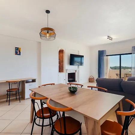 Spacious With 360º Views Of The Sea By Algarve Dream Holidays
